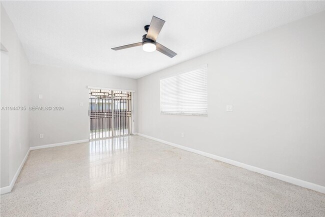 Photo - 3855 SW 87th Pl