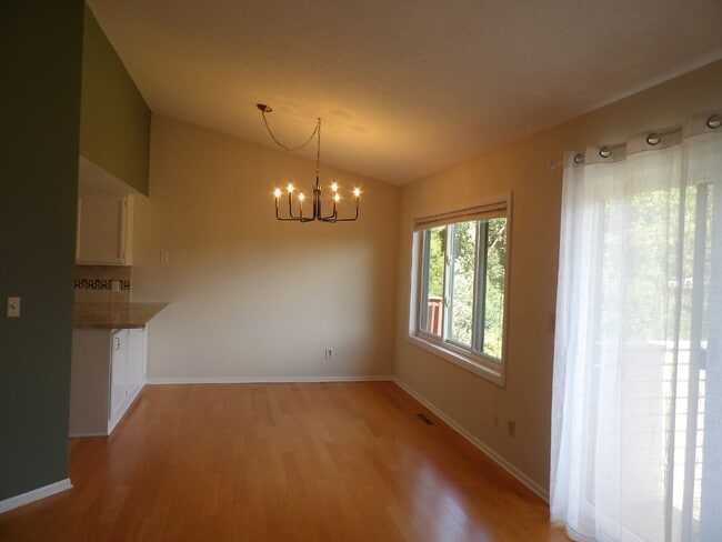 2 Bed | 2 Bath Third Floor Condo