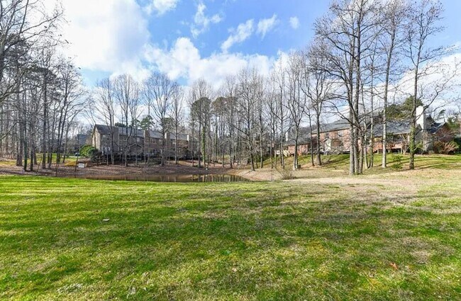 Photo - 19 Milpond Ln