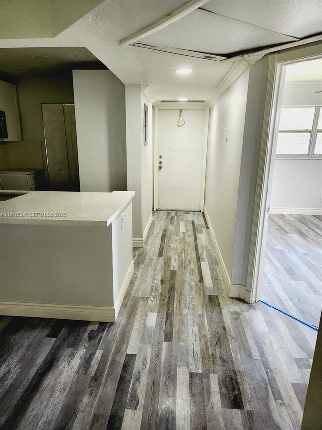 Photo - 8000 Fairview Dr Unit 301