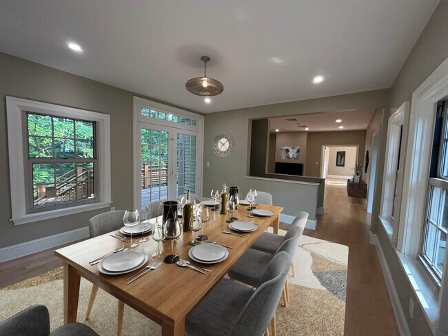 Photo - 81 Front St Unit 6