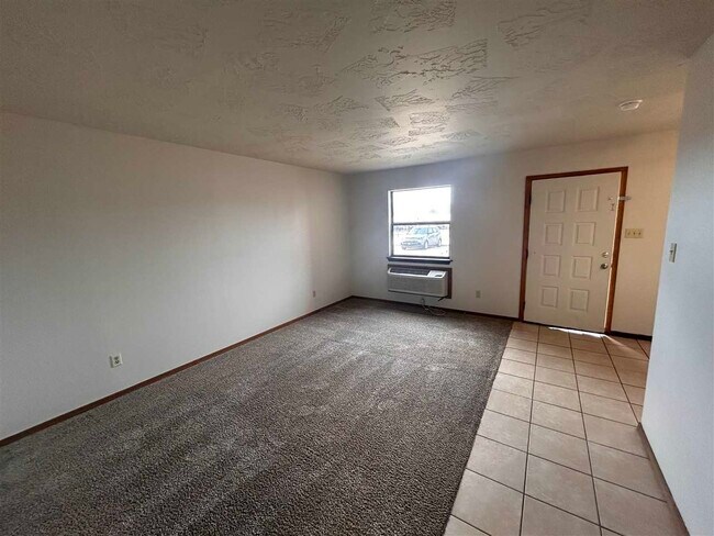 Photo - 1912 SW D Ave Unit O