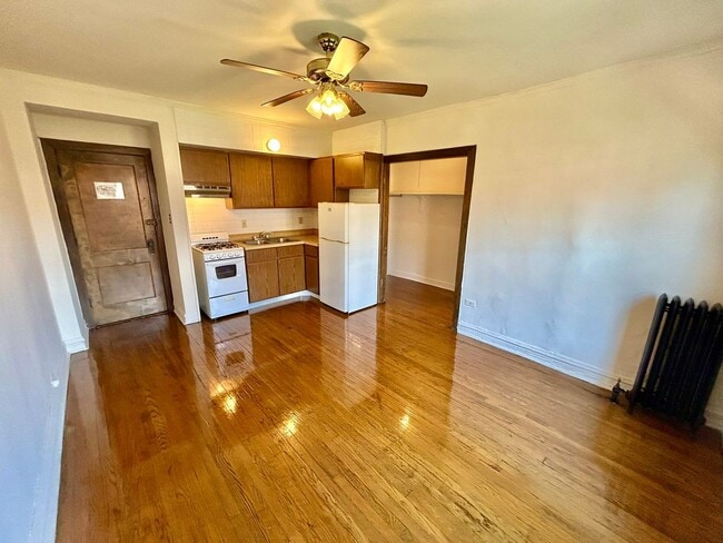 Photo - 2256 N Cleveland Ave