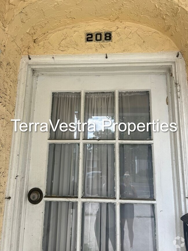 Building Photo - 208 S White Horse Pike Unit B Rental