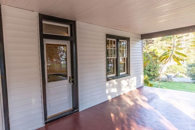 Photo - 213 Todd Ave Unidad A