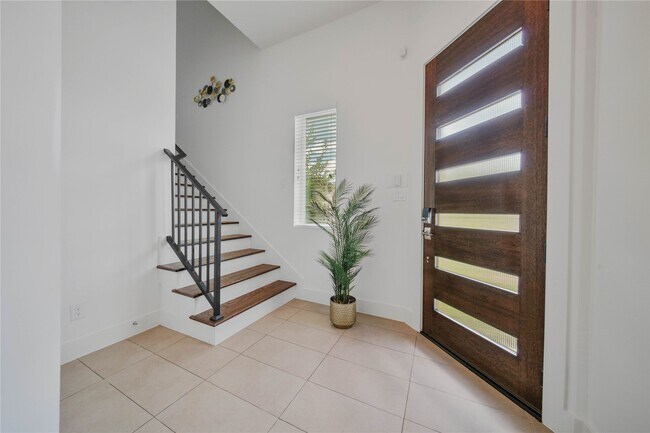 Photo - 2004 Rosedale St Unit A