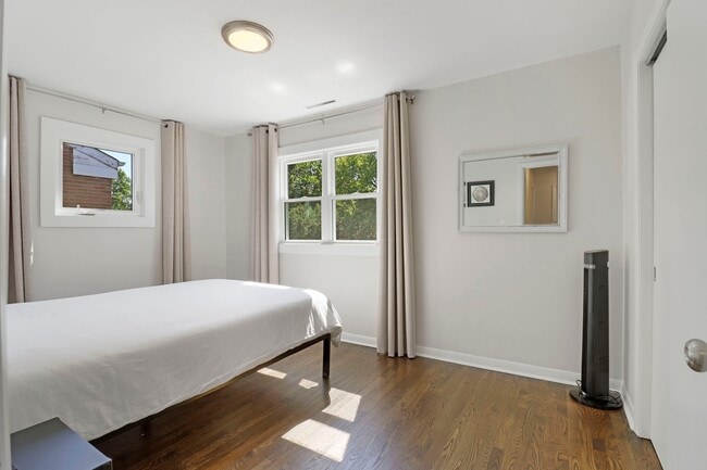 2309 Western Ave Unit 2309