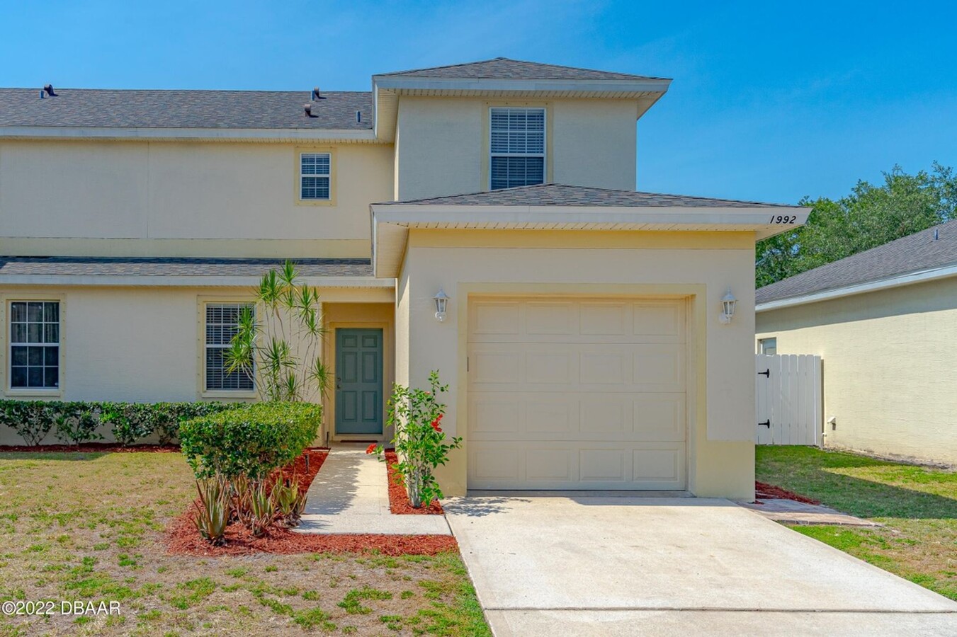 Townhome in Coquina Cove Available Now! - Townhome in Coquina Cove Available Now!