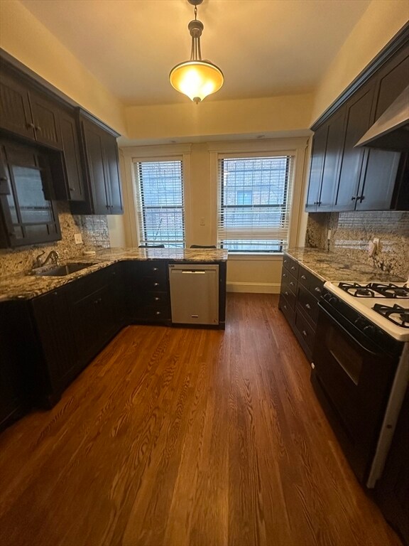 Photo - 382 Riverway St Apartment Unit 1