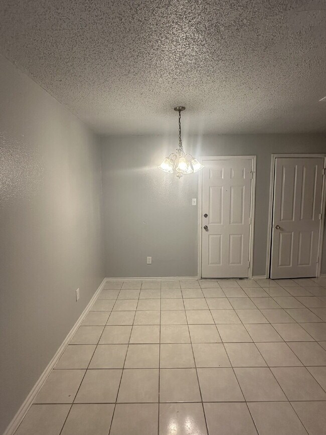 Photo - 1311 Hortencia Ave Unit 2
