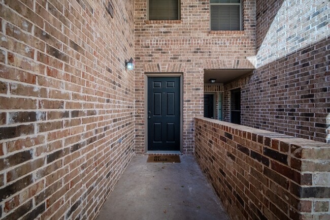 Photo - 1144 Landon Ln