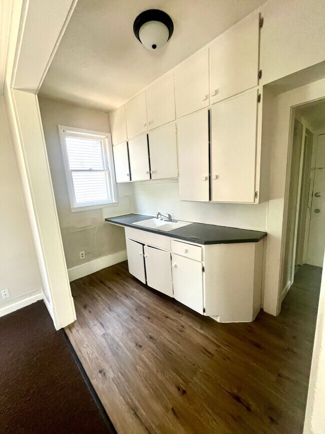 Photo - 808 7th St NW Unit 808 7th St NW,  A