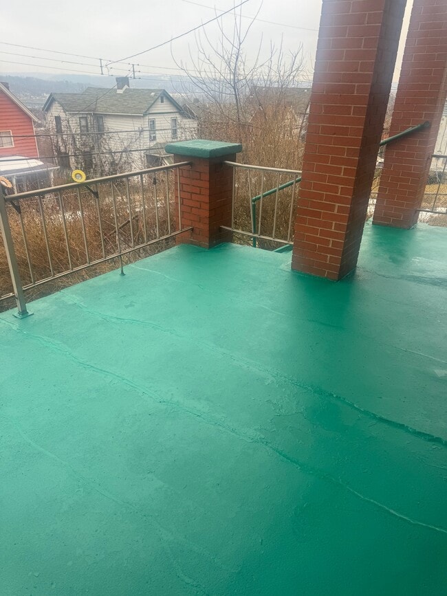 Photo - 545 Stokes Ave