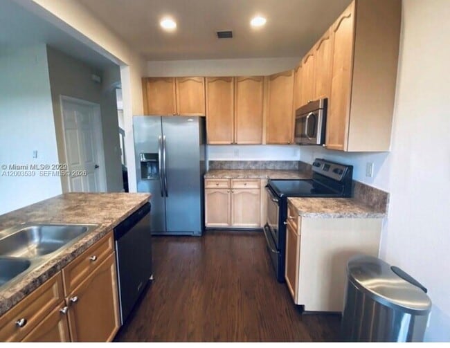 Photo - 3164 Merrick Terrace