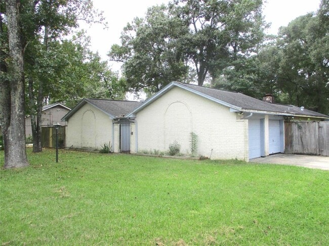 Building Photo - 25419 Glen Loch Dr Rental