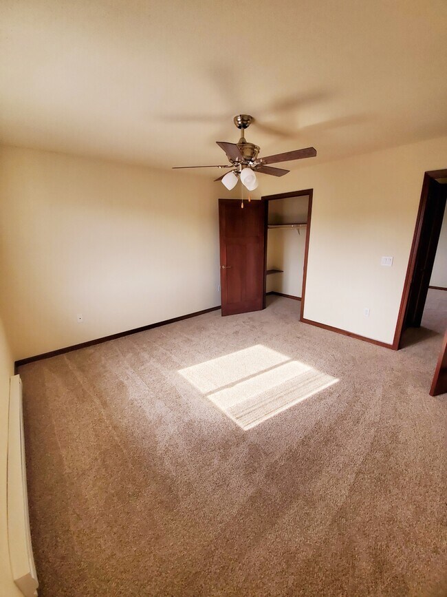 Park Ridge Apartments Baraboo, WI