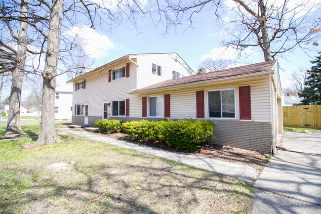 Photo - 3025 S Byrne Rd