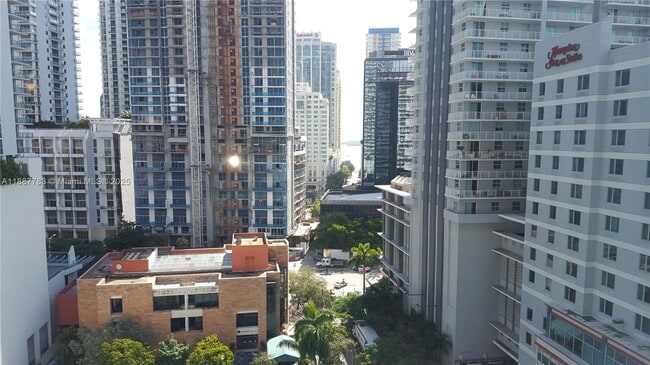 Photo - 79 SW 12th St Unidad 1506-S