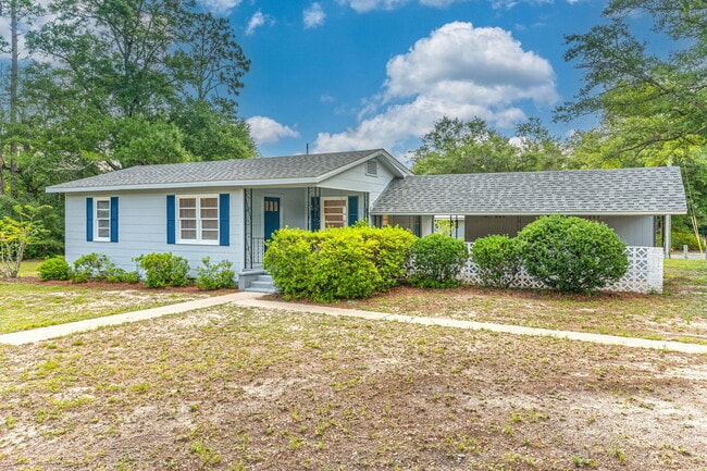 Photo - 44 Oxford St