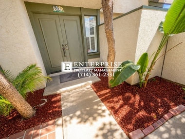 Beautiful 3-bedroom Anaheim Hills home with private patios and community pool!