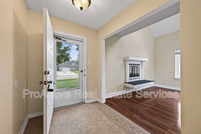 Photo - 5025 Halwell Dr