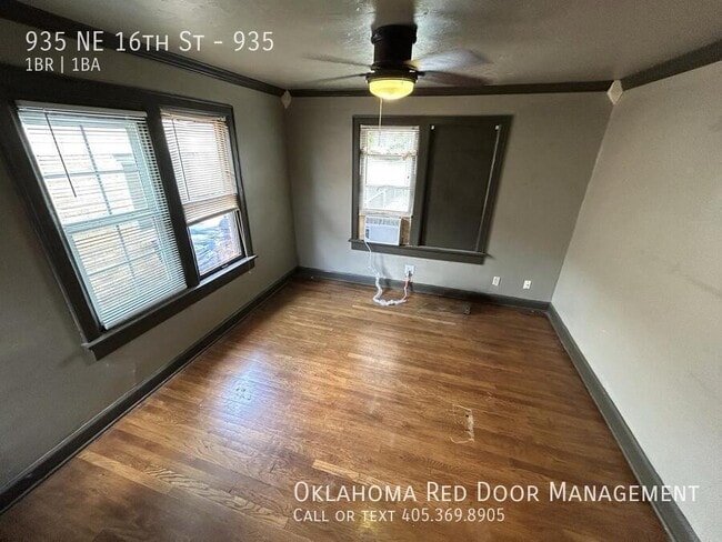 Photo - 935 NE 16th St