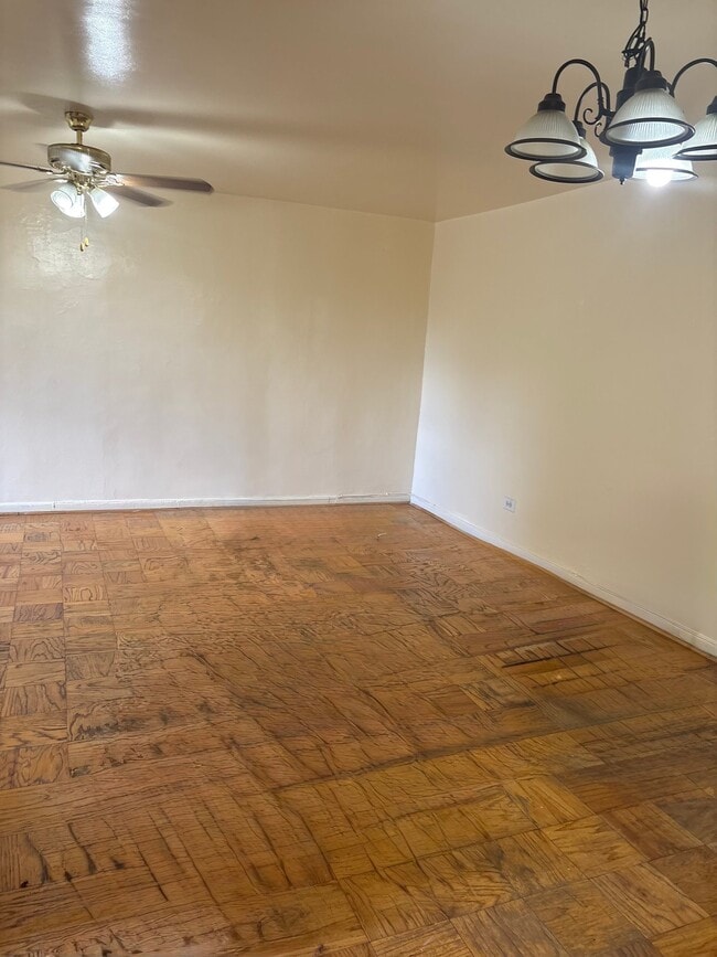 3940 Bronx Blvd Unit 3G