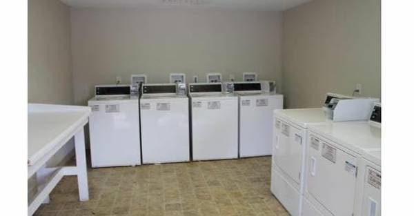 Community Clothes Care Center - Forsythia Court