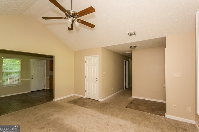 Photo - 40 Richmond Pl