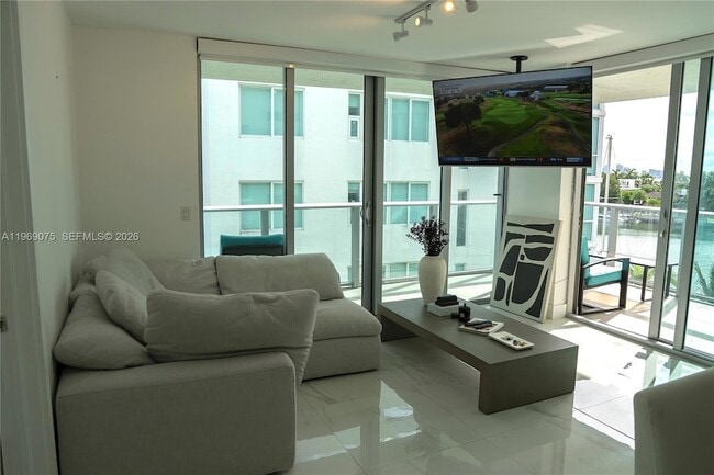 Photo - 6620 Indian Creek Dr Unit 501