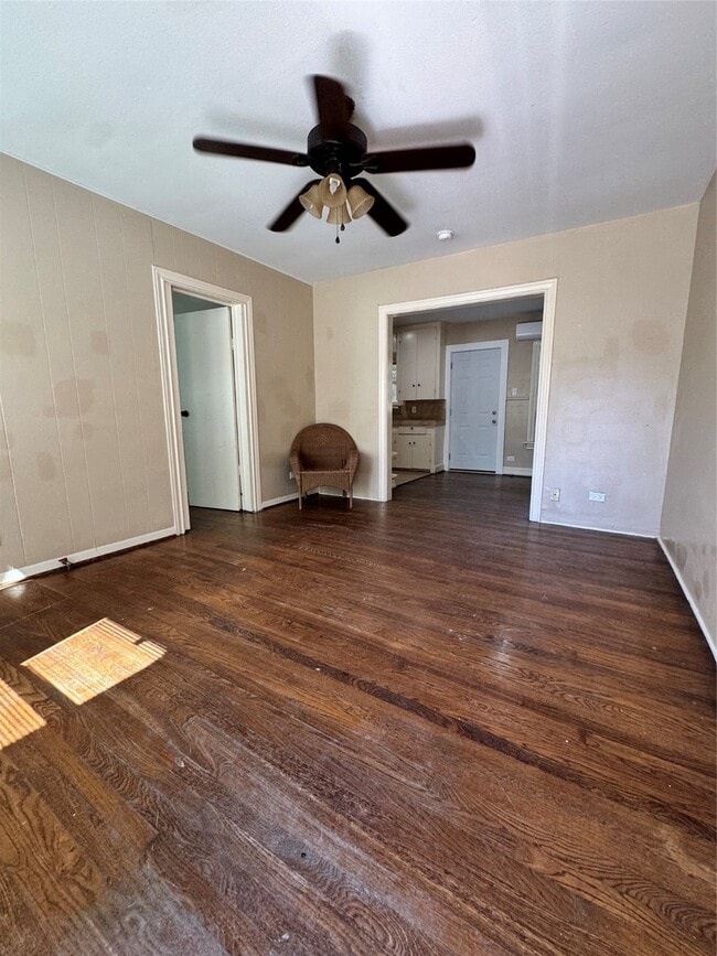 Photo - 4601 Canal St