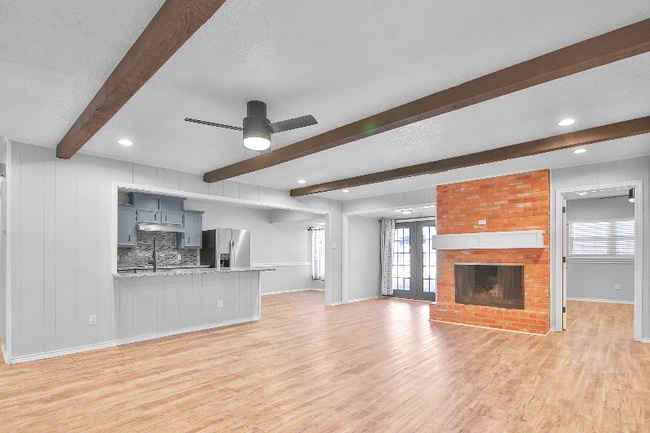 Photo - 6907 Avenue W