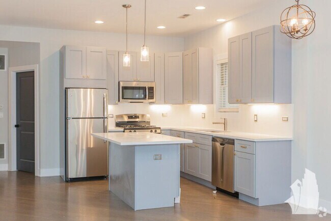 Building Photo - 2735 N Wayne Ave Unit 1S Rental