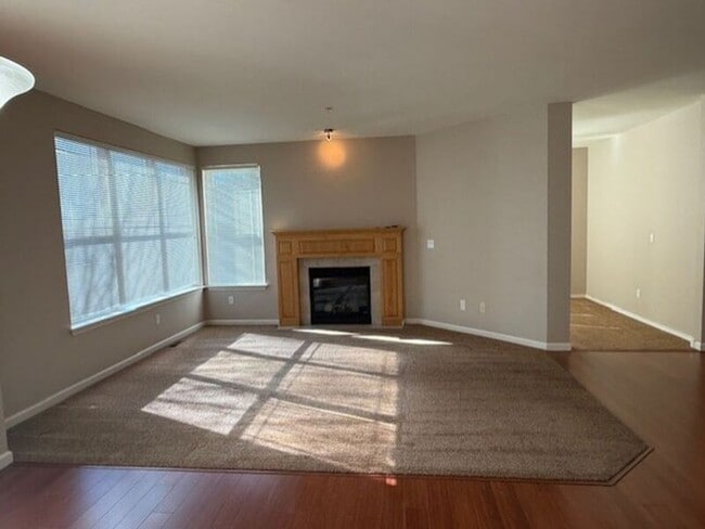 Photo - 910 Medical Center Dr Unit F102