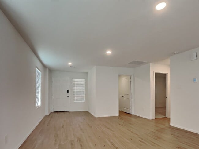 Photo - 2842 Via Augusta Dr