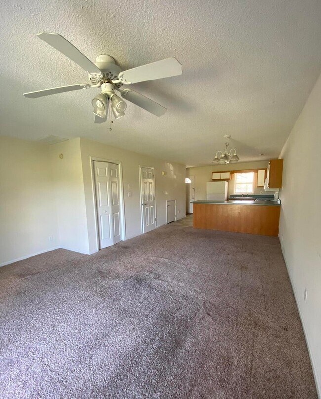 Photo - 601 Peletier Loop Rd