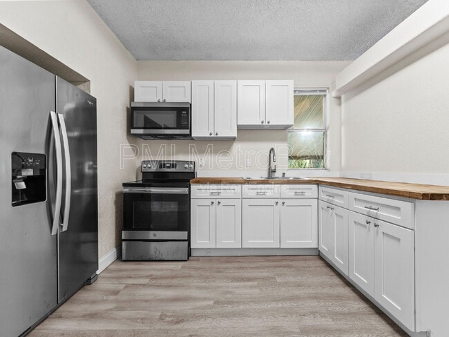 Building Photo - 8210 N Klondyke St Unit 1