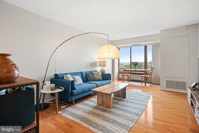 Photo - 2001 Hamilton St Apartment Unit 1217