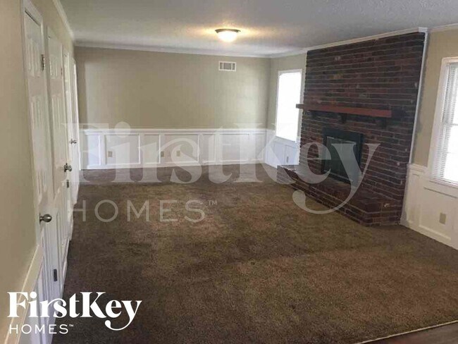 Photo - 6288 Ashton Rd