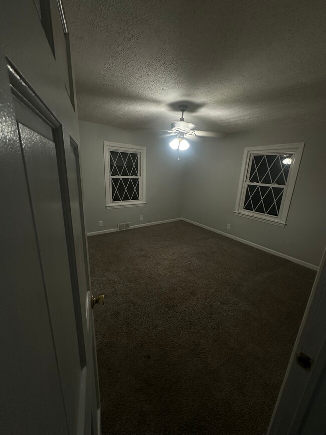 Photo - 3829 Delphos Ave
