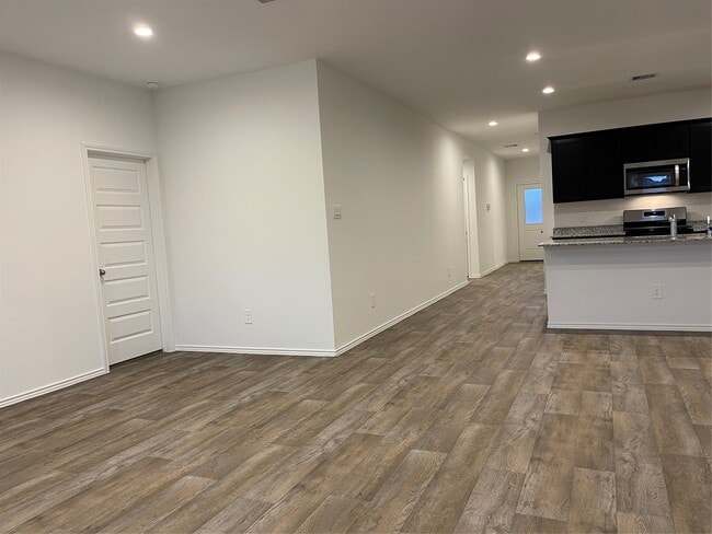 Building Photo - 7423 Audubon Russet Dr