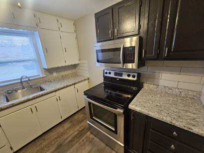 Photo - Cleveland Unit 3705