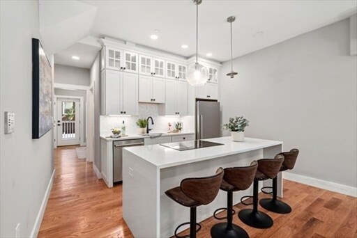 Photo - 472 E 4th St Unit 1