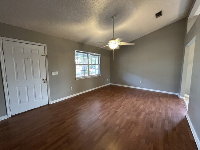 Photo - Home For Rent