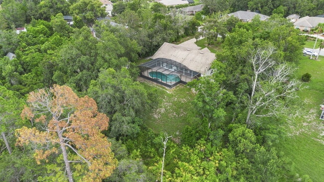 Photo - 2120 Lakebreeze Way