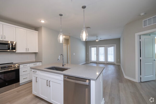2HAB-E - 2HAB, 2BA - 1,335SF - Entrada