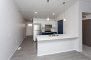 1BR, 1BA - 771SF