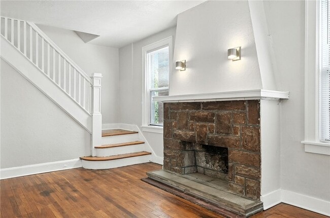 Photo - 3229 Beacon Hill Ave