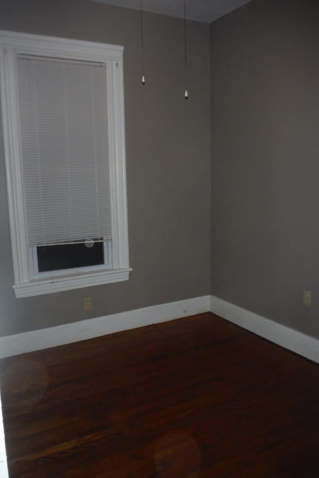 Photo - 197 Spring St