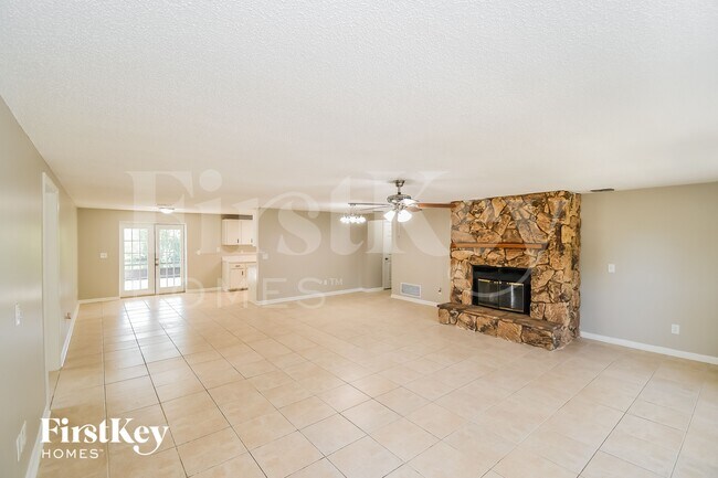 Photo - 7164 Prellie St